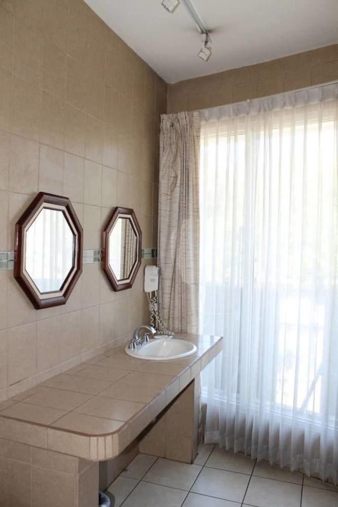 Los Yoses Apartotel San José Dış mekan fotoğraf